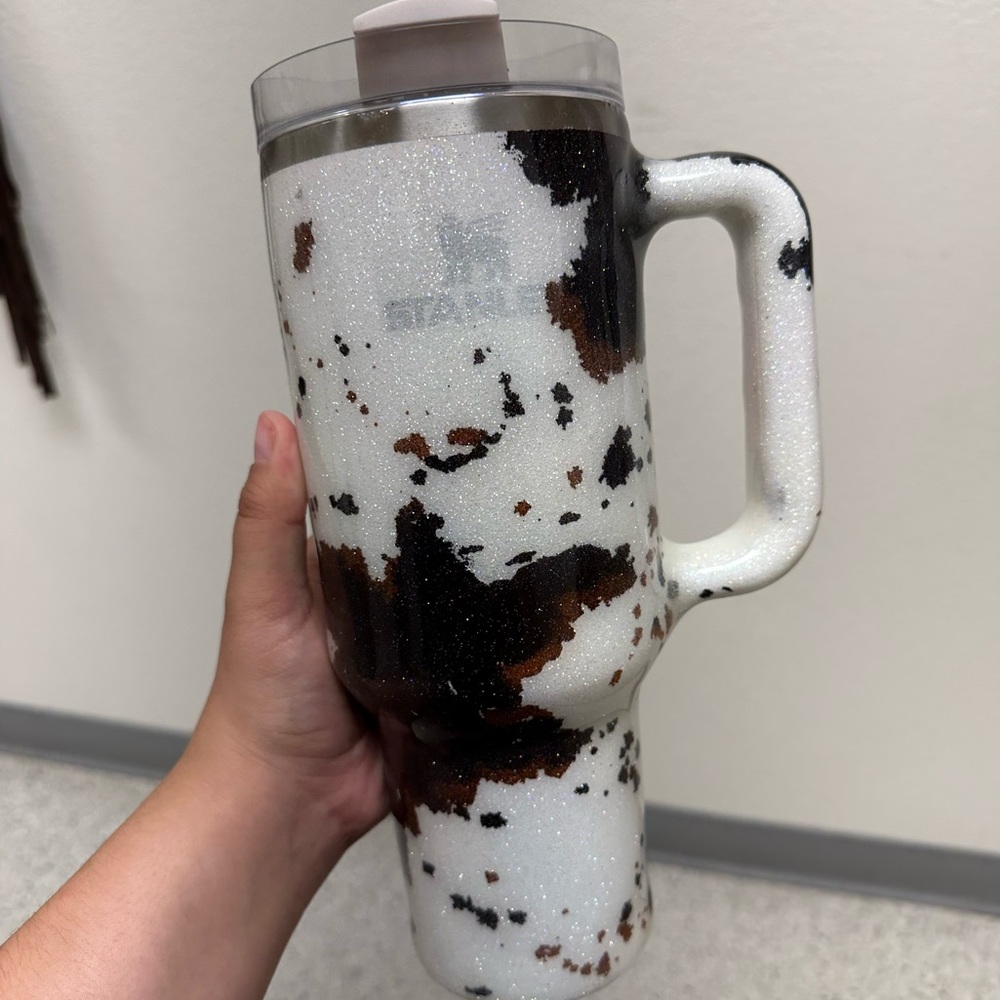 Glitter cow print Stanley 40oz